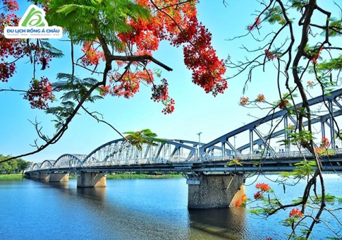 TOUR HUẾ - ĐÀ NẴNG - BÀ NÀ - HỘI AN 4 NGÀY 3 ĐÊM